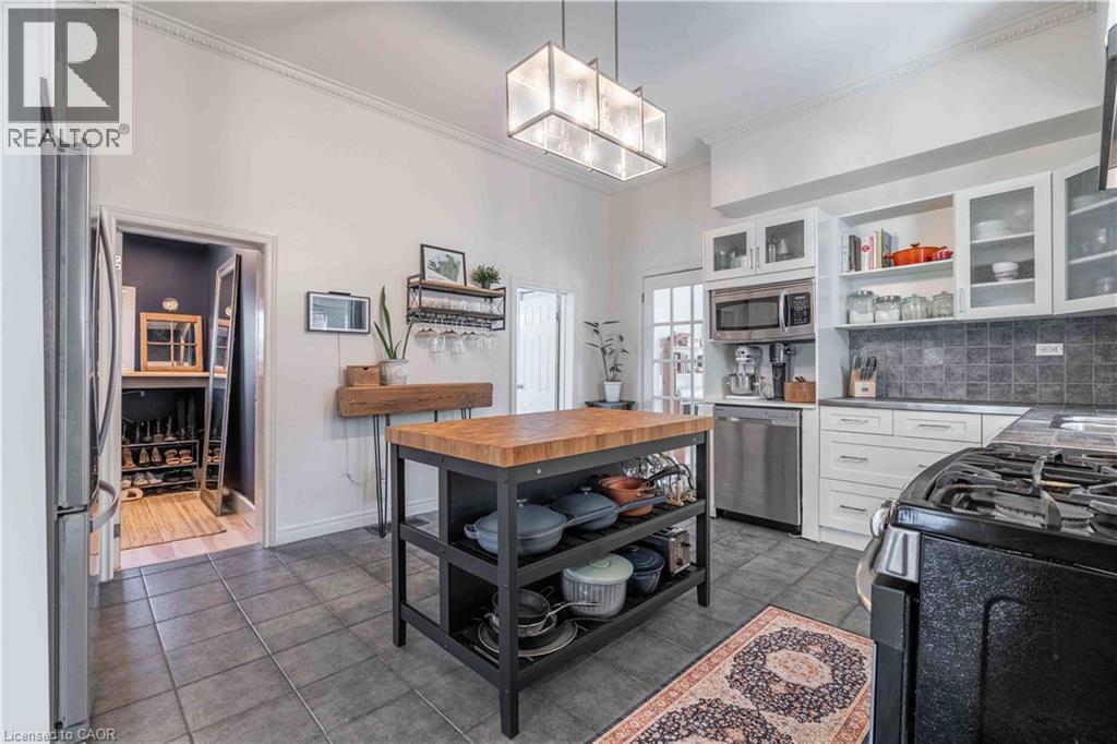 203 WOOD Street E, Hamilton, Ontario, L8L3Z2 — Photo 8