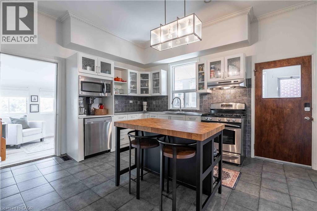 203 WOOD Street E, Hamilton, Ontario, L8L3Z2 — Photo 9