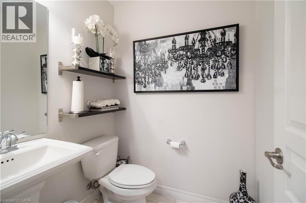 310 FALL FAIR Way Unit# 71, Binbrook, Ontario, L0R1C0 — Photo 11