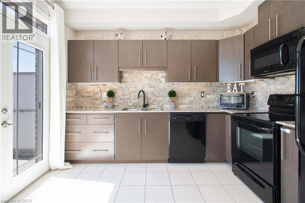 310 FALL FAIR Way Unit# 71, Binbrook, Ontario, L0R1C0 — Photo 13