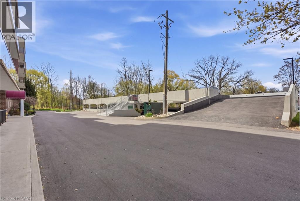 793 COLBORNE Street E Unit# 512, Brantford, Ontario, N3S7J3 — Photo 25