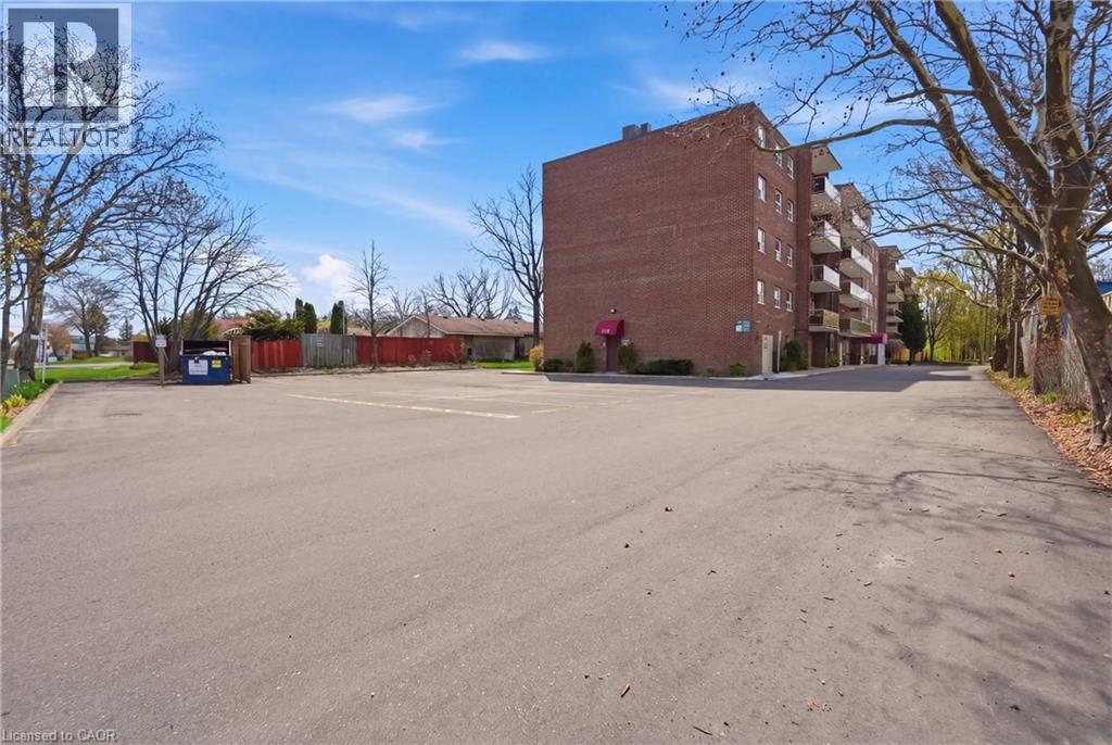 793 COLBORNE Street E Unit# 512, Brantford, Ontario, N3S7J3 — Photo 28