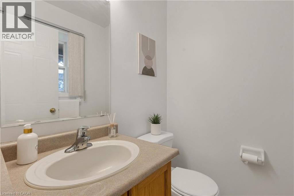 366 HAVENDALE Crescent, Waterloo, Ontario, N2T2T4 — Photo 5
