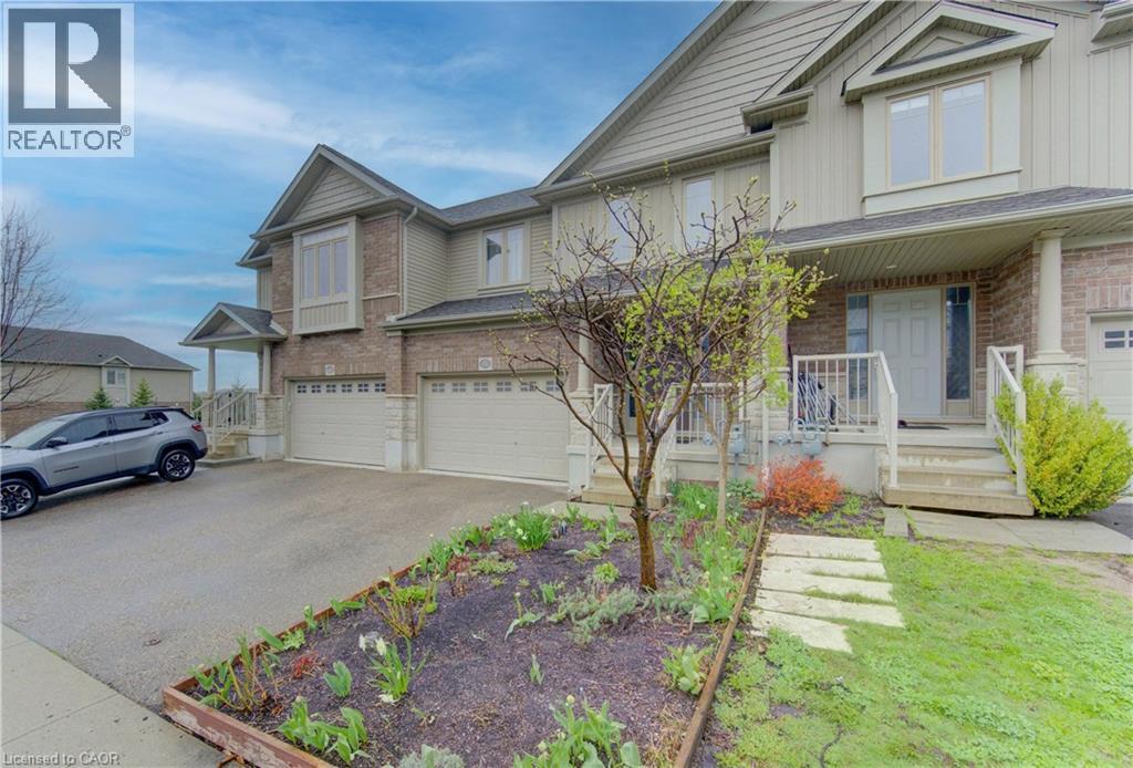 430 AVENS Street, Waterloo, Ontario, N2V0B5 — Photo 2