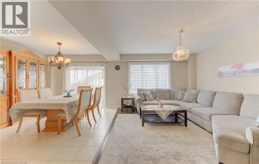 430 AVENS Street, Waterloo, Ontario, N2V0B5 — Photo 5