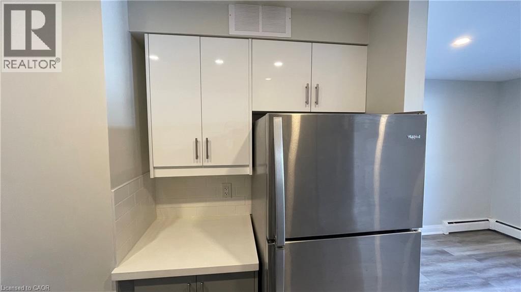 700 LAWRENCE Road Unit# 103, Hamilton, Ontario, L8K1Z5 — Photo 4