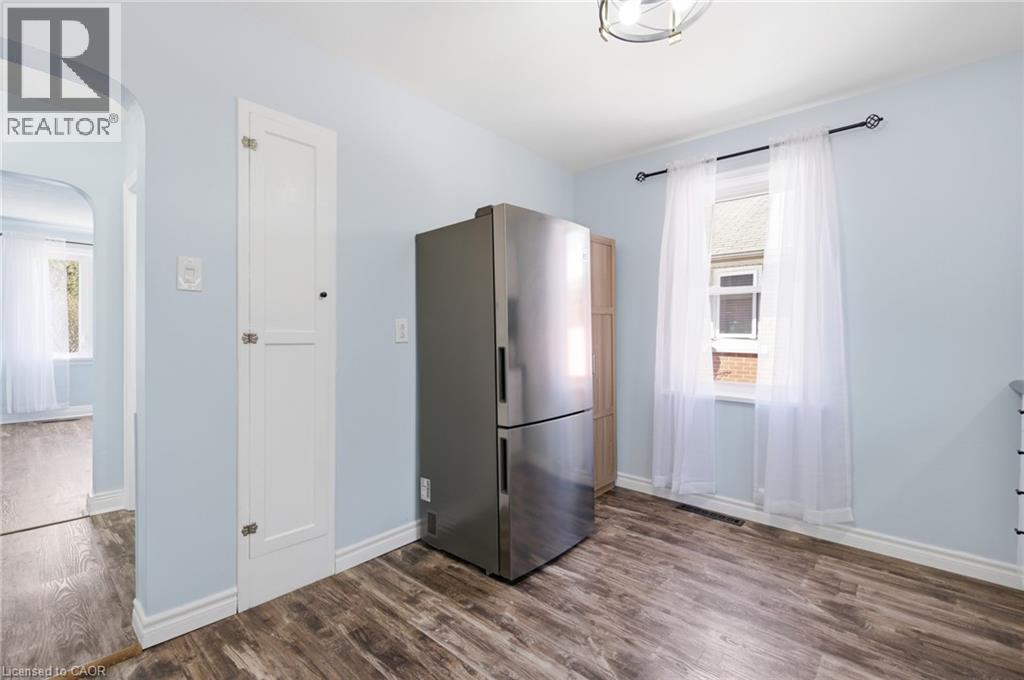 123 FIFTH Avenue, Kitchener, Ontario, N2C1P5 — Photo 13