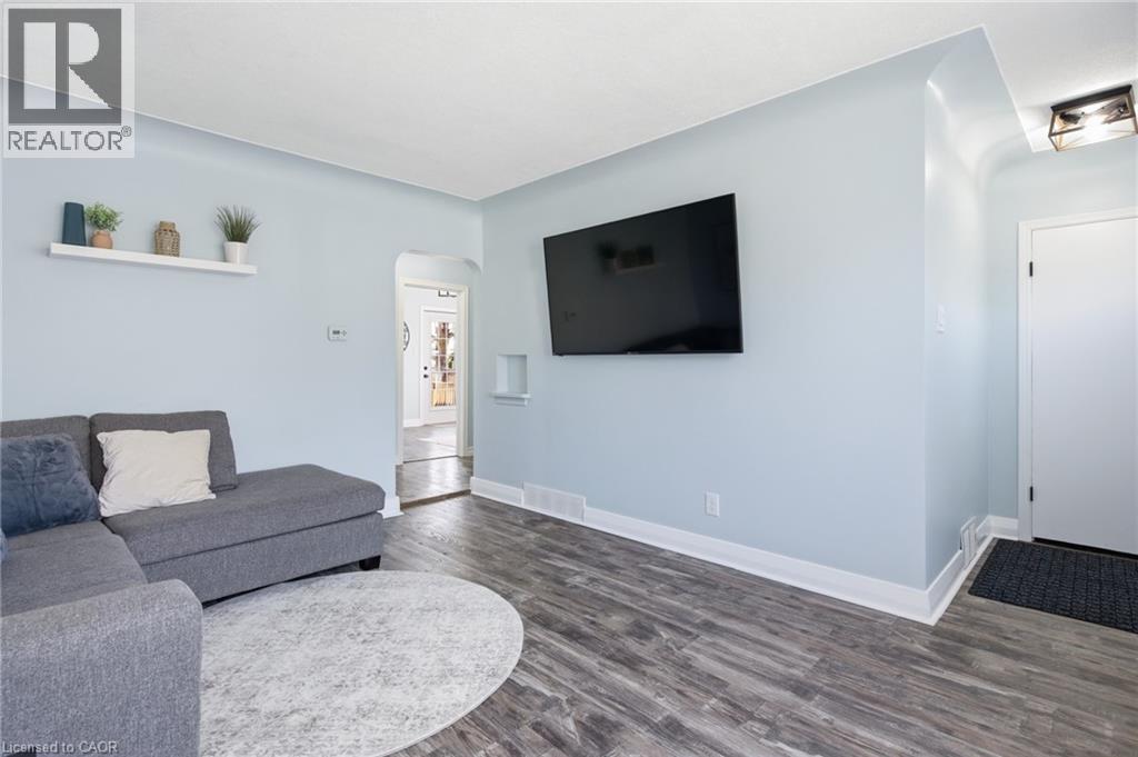 123 FIFTH Avenue, Kitchener, Ontario, N2C1P5 — Photo 8