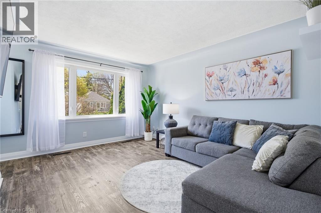123 FIFTH Avenue, Kitchener, Ontario, N2C1P5 — Photo 9