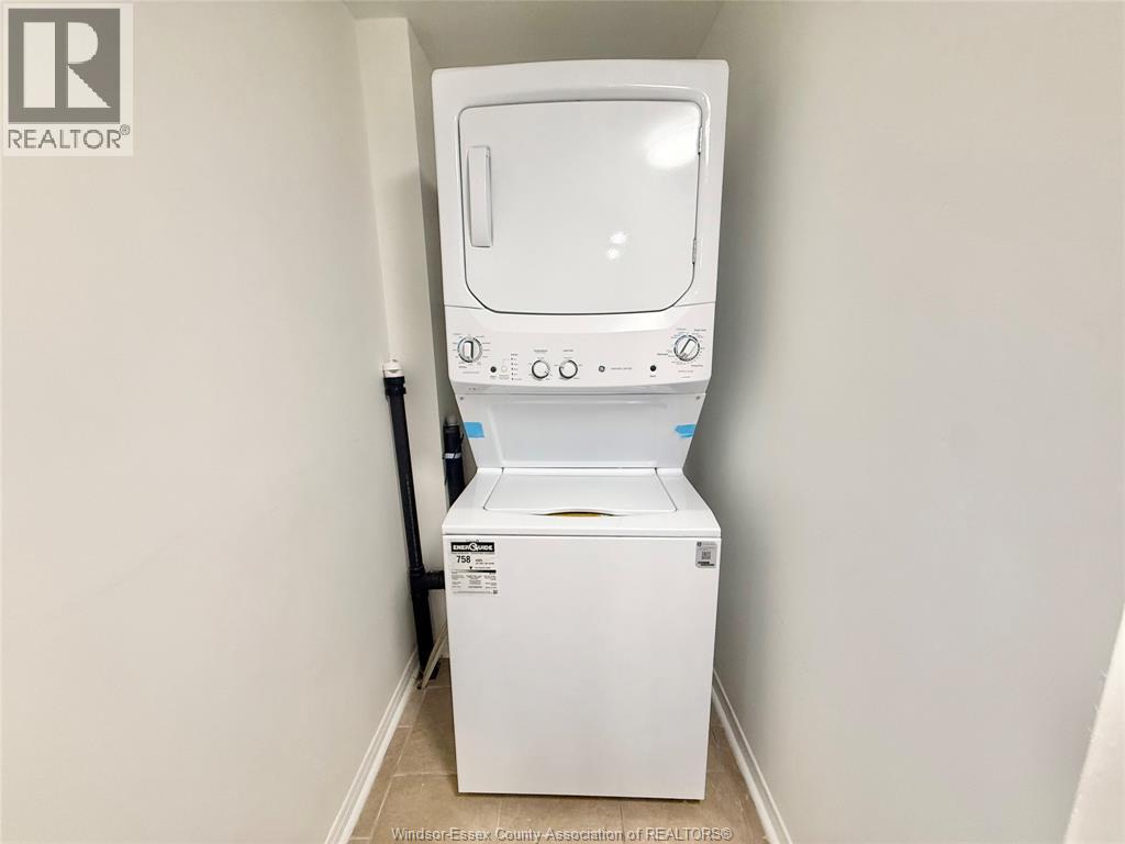 10664 ATWATER CRESCENT Unit# MAIN, Windsor, Ontario, N8N2T1 — Photo 19
