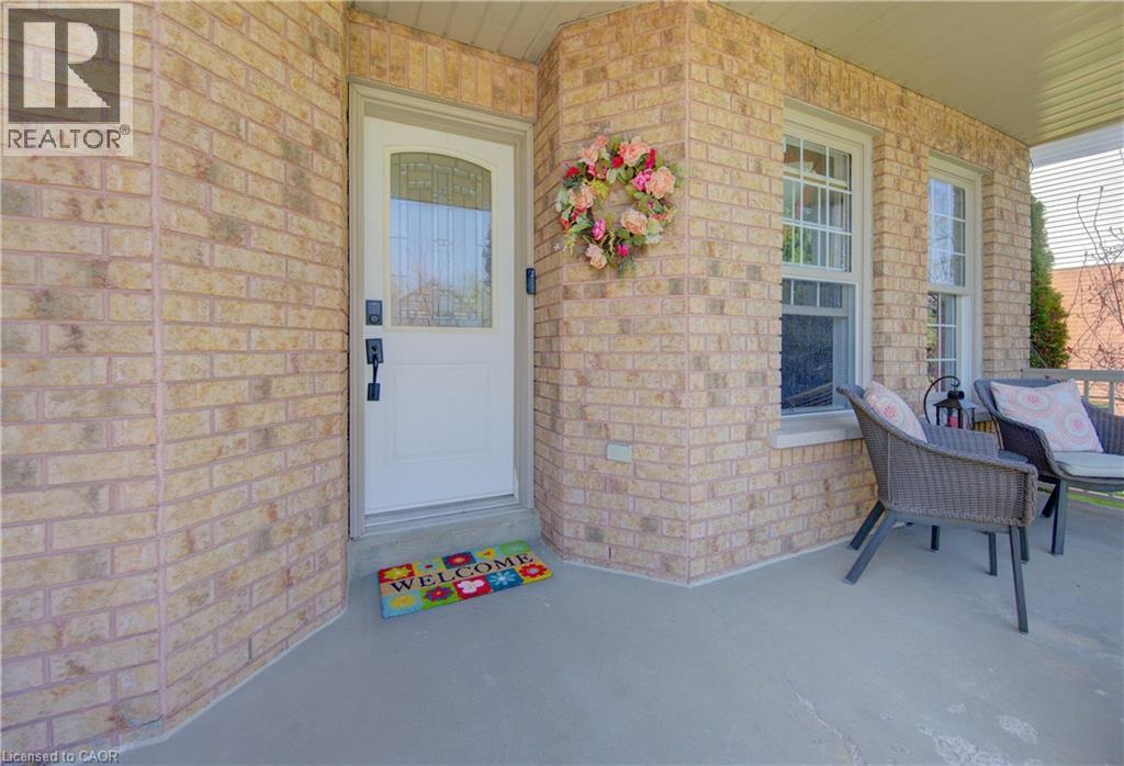 19 BROOM Street, Ayr, Ontario, N0B1E0 — Photo 2