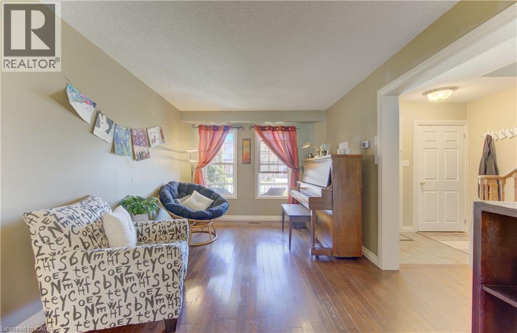 19 BROOM Street, Ayr, Ontario, N0B1E0 — Photo 4
