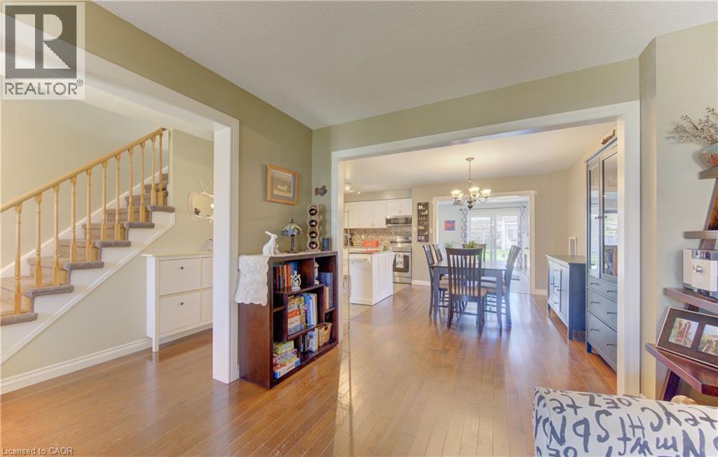19 BROOM Street, Ayr, Ontario, N0B1E0 — Photo 6