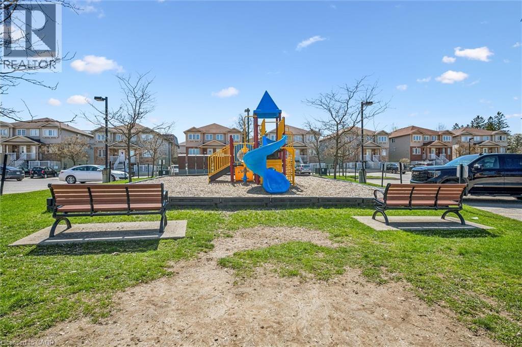 50 HOWE Drive Unit# 16B, Kitchener, Ontario, N2E0A3 — Photo 27