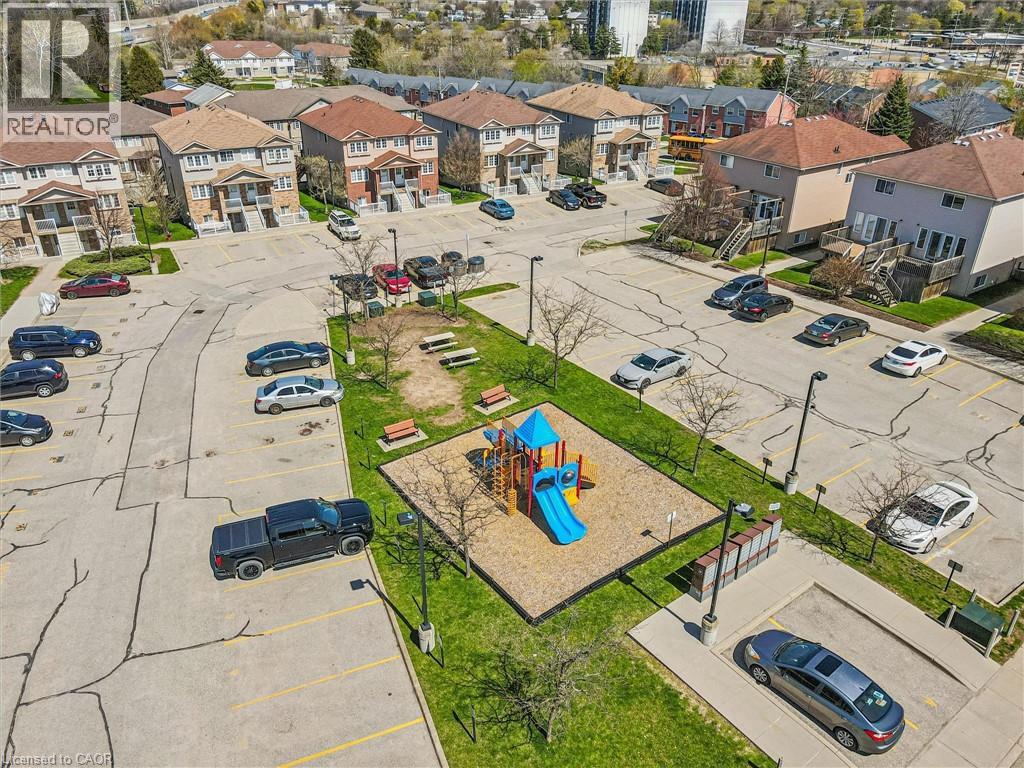 50 HOWE Drive Unit# 16B, Kitchener, Ontario, N2E0A3 — Photo 33