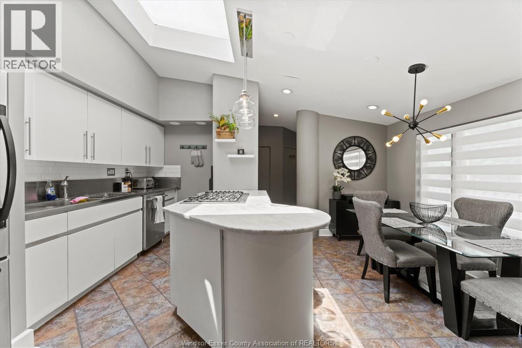 859 MONMOUTH, Windsor, Ontario, N8Y3L5 — Photo 13