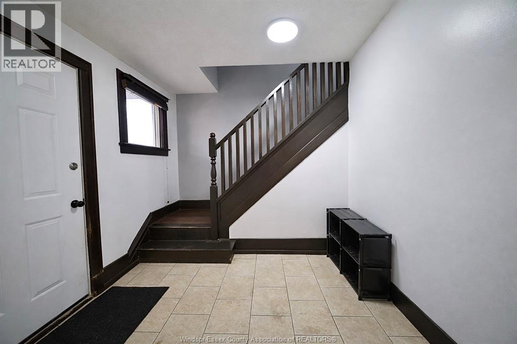 3463 HARRIS STREET, Windsor, Ontario, N9C1N6 — Photo 3