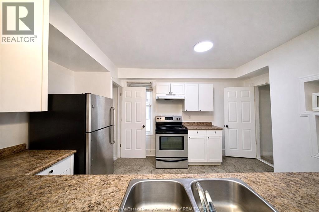 3463 HARRIS STREET, Windsor, Ontario, N9C1N6 — Photo 7