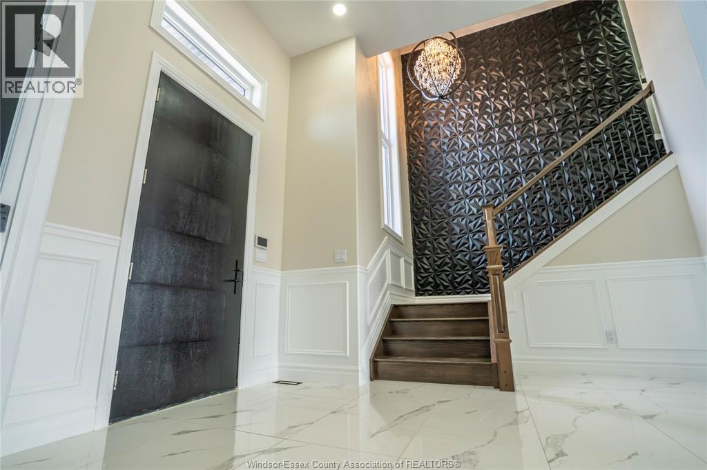 9 CYPRESS POINTE, Leamington, Ontario, N8H0C7 — Photo 4