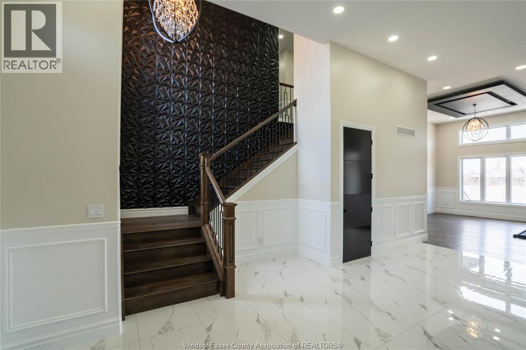 9 CYPRESS POINTE, Leamington, Ontario, N8H0C7 — Photo 5