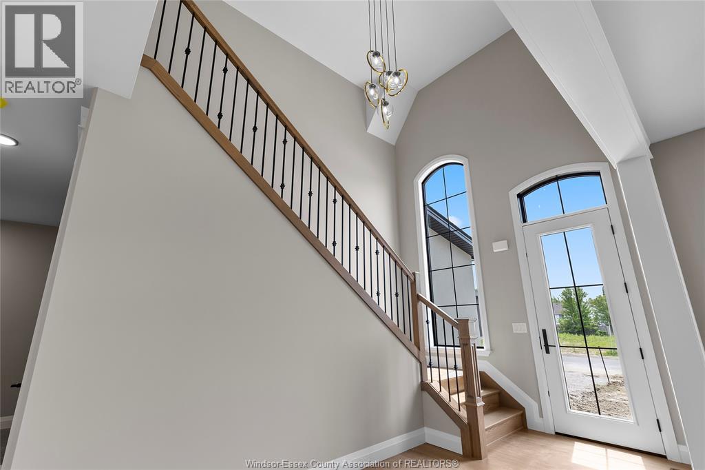 469 MARLA, Lakeshore, Ontario, N0R1A0 — Photo 4