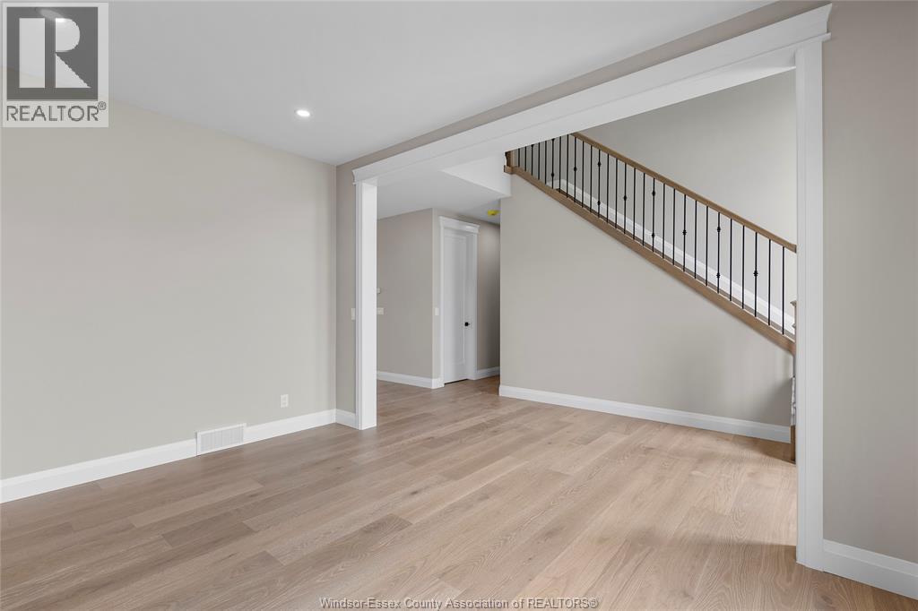 469 MARLA, Lakeshore, Ontario, N0R1A0 — Photo 9