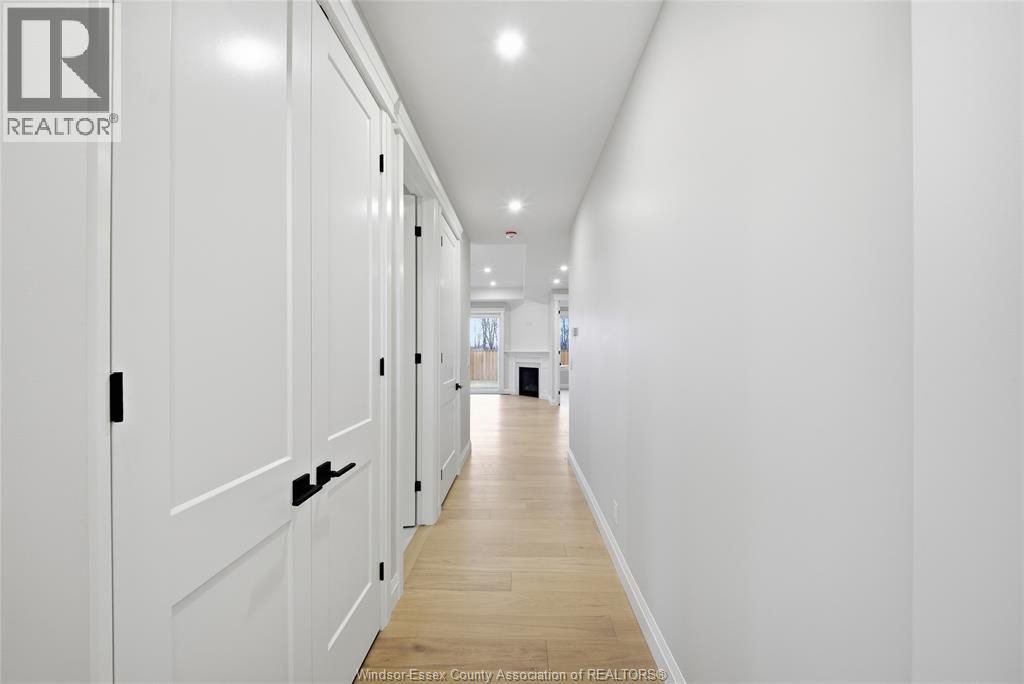 440 CASERTA CRESCENT, Lakeshore, Ontario, N0R1A0 — Photo 3