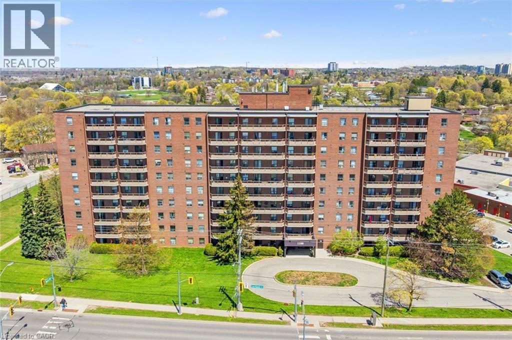 1100 COURTLAND Avenue E Unit# 302, Kitchener, Ontario, N2C2H9 — Photo 2