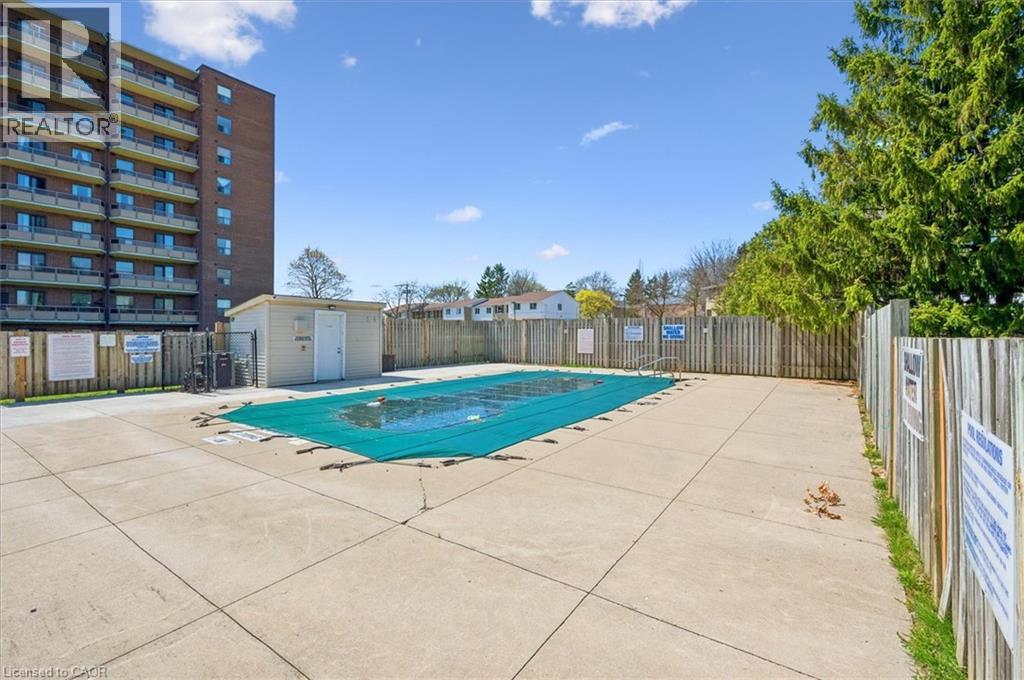 1100 COURTLAND Avenue E Unit# 302, Kitchener, Ontario, N2C2H9 — Photo 23
