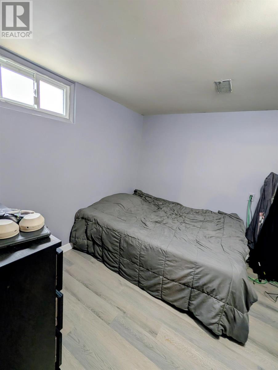 200 Kensington DR, Thunder Bay, Ontario, P7C2A5 — Photo 18