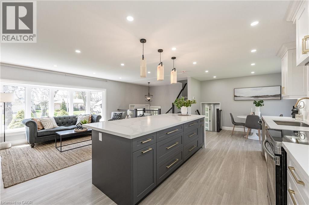 34 BRADLEY Drive, Kitchener, Ontario, N2A1K4 — Photo 12
