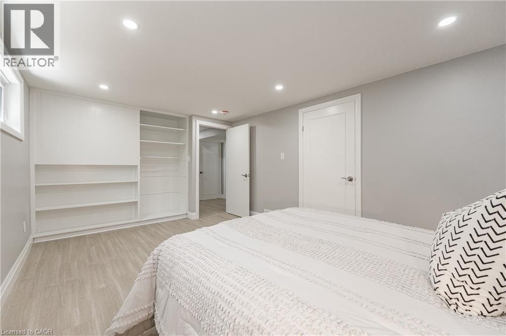 34 BRADLEY Drive, Kitchener, Ontario, N2A1K4 — Photo 21