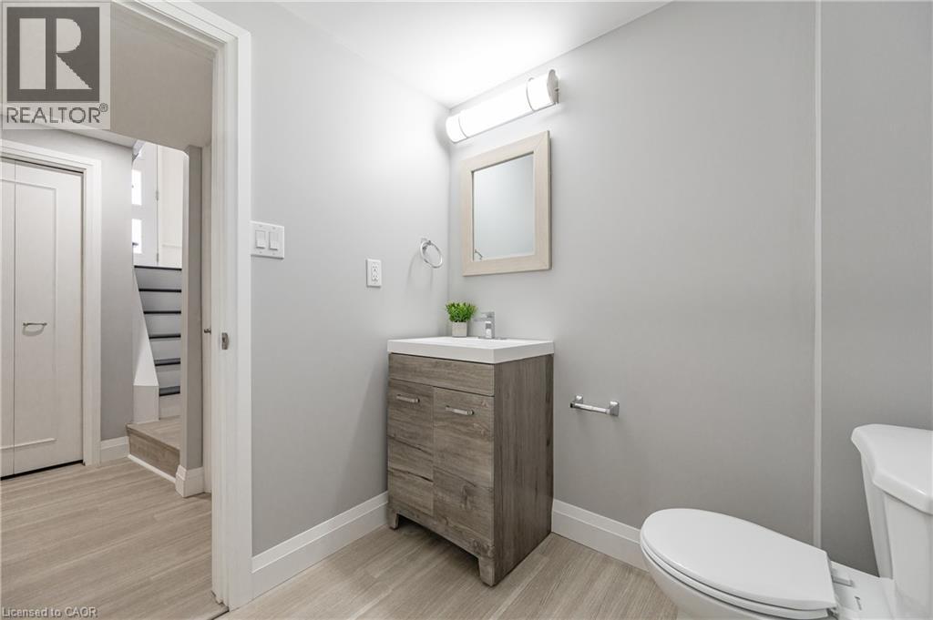 34 BRADLEY Drive, Kitchener, Ontario, N2A1K4 — Photo 22