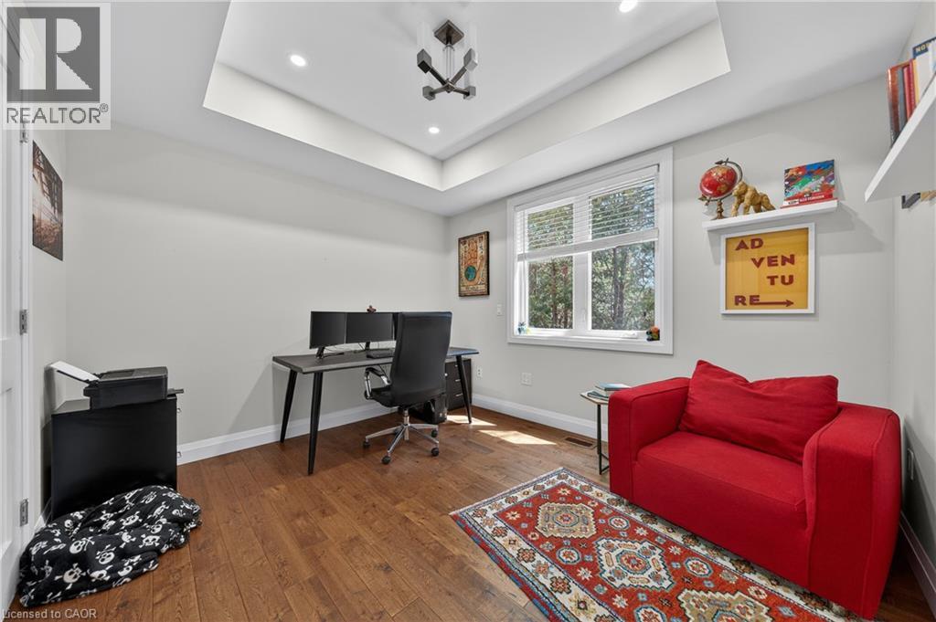 25 MACVILLE Avenue, Kitchener, Ontario, N2K1T2 — Photo 15