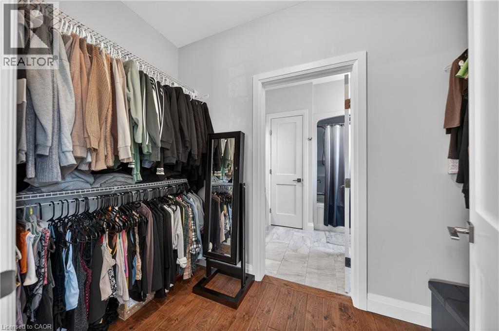 25 MACVILLE Avenue, Kitchener, Ontario, N2K1T2 — Photo 28