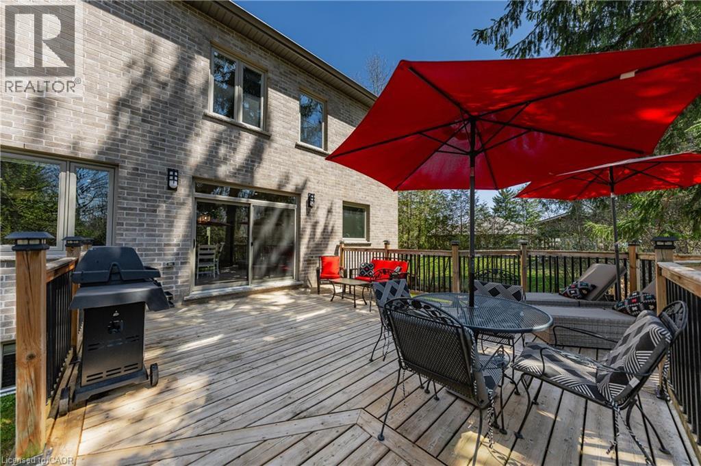 25 MACVILLE Avenue, Kitchener, Ontario, N2K1T2 — Photo 43