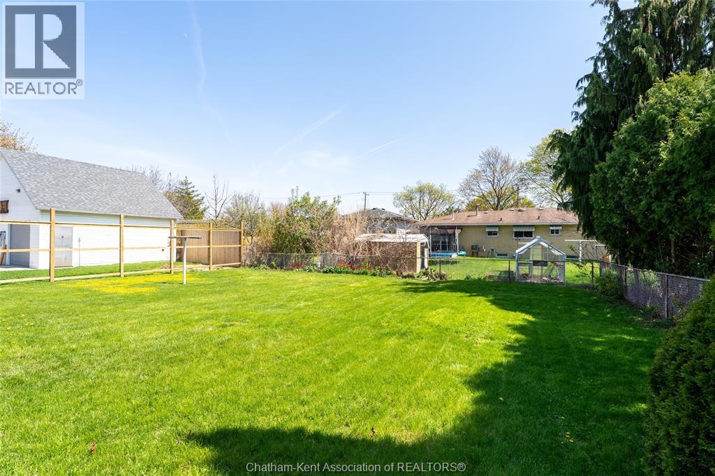 22 PEMBROKE CRESCENT, Chatham, Ontario, N7L2J4 — Photo 39