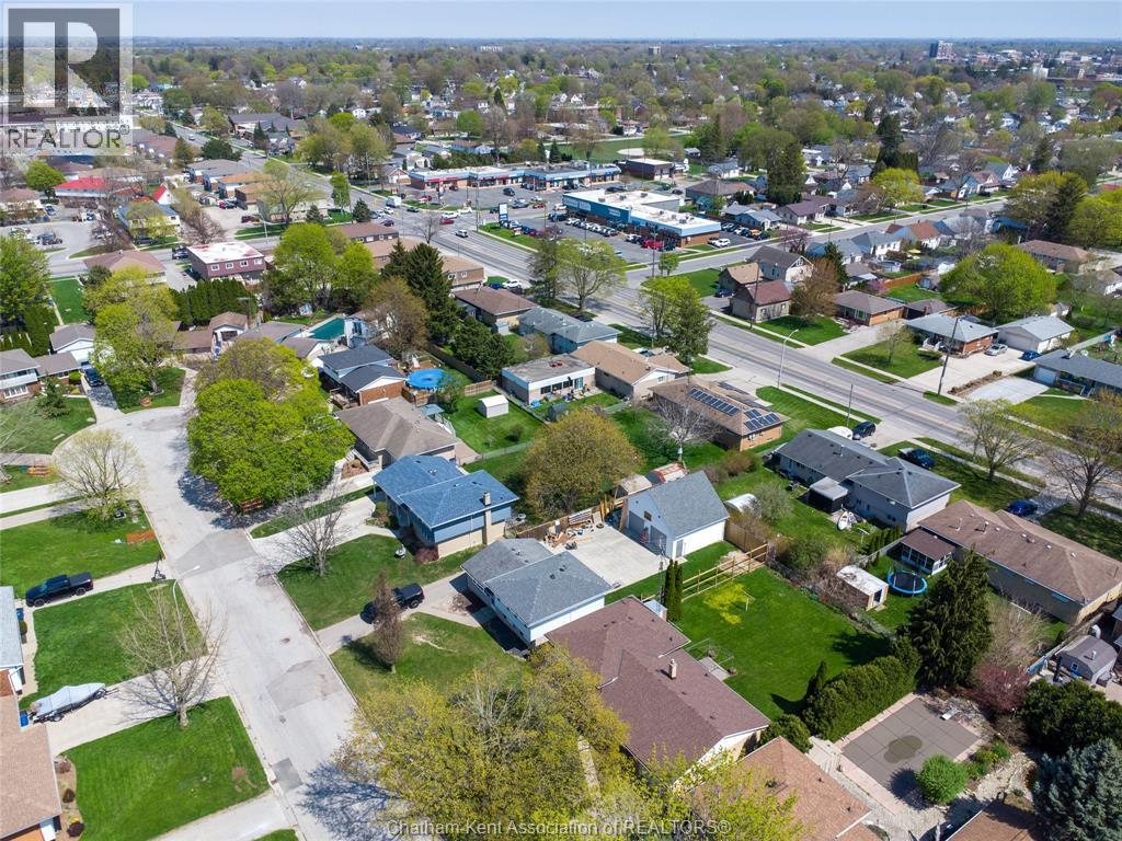 22 PEMBROKE CRESCENT, Chatham, Ontario, N7L2J4 — Photo 46