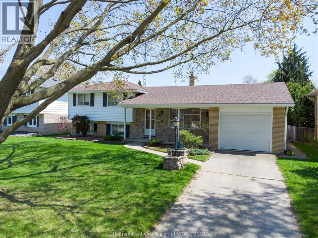 22 PEMBROKE CRESCENT, Chatham, Ontario, N7L2J4 — Photo 47