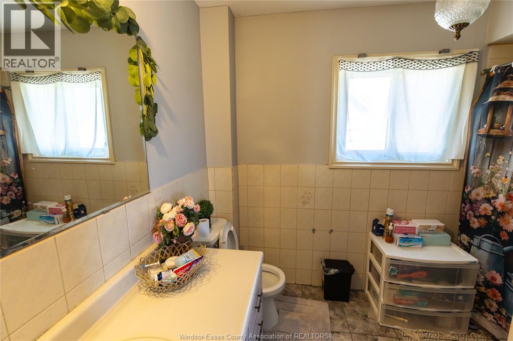 1104 CATARAQUI, Windsor, Ontario, N9A3R1 — Photo 10