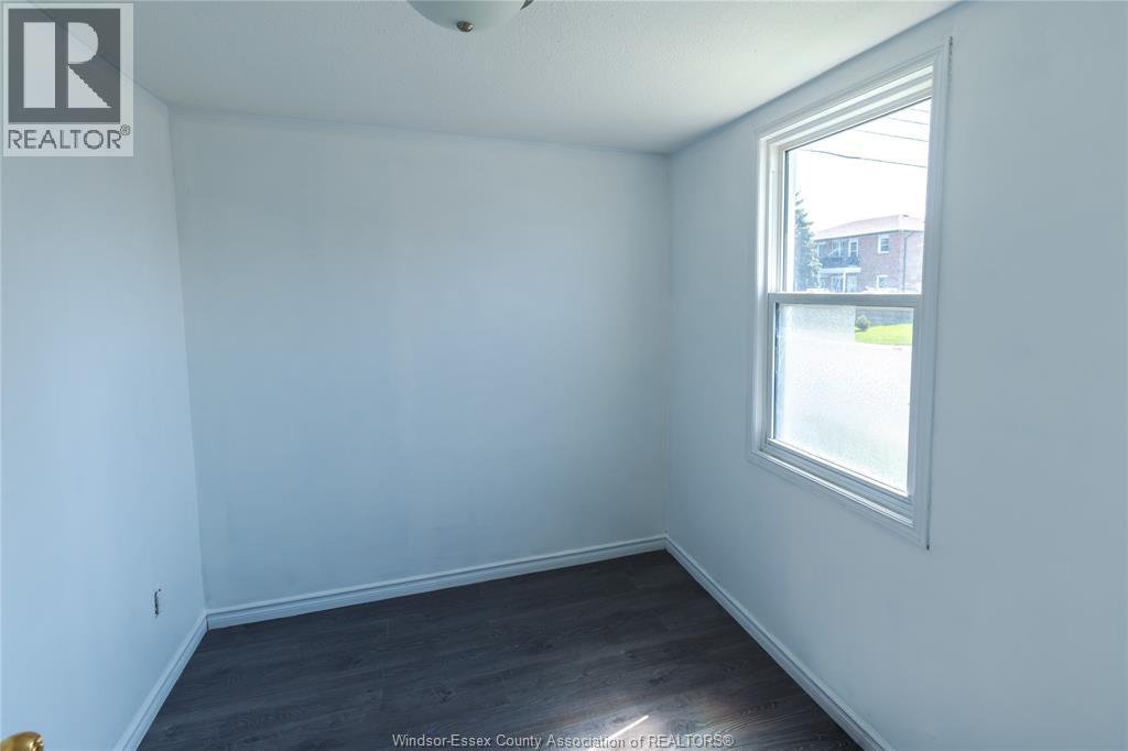 1104 CATARAQUI, Windsor, Ontario, N9A3R1 — Photo 17