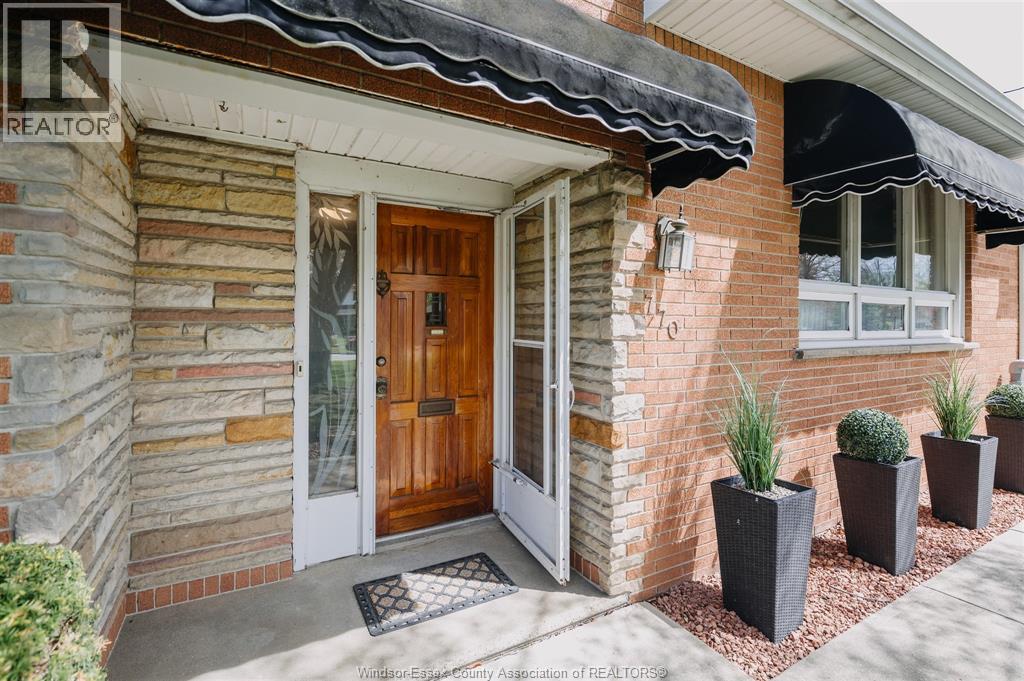770 Morand STREET, Windsor, Ontario, N9G1H9 — Photo 2