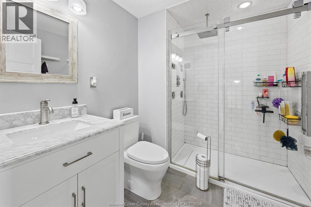 2474 TURNER, Windsor, Ontario, N8W3E8 — Photo 8