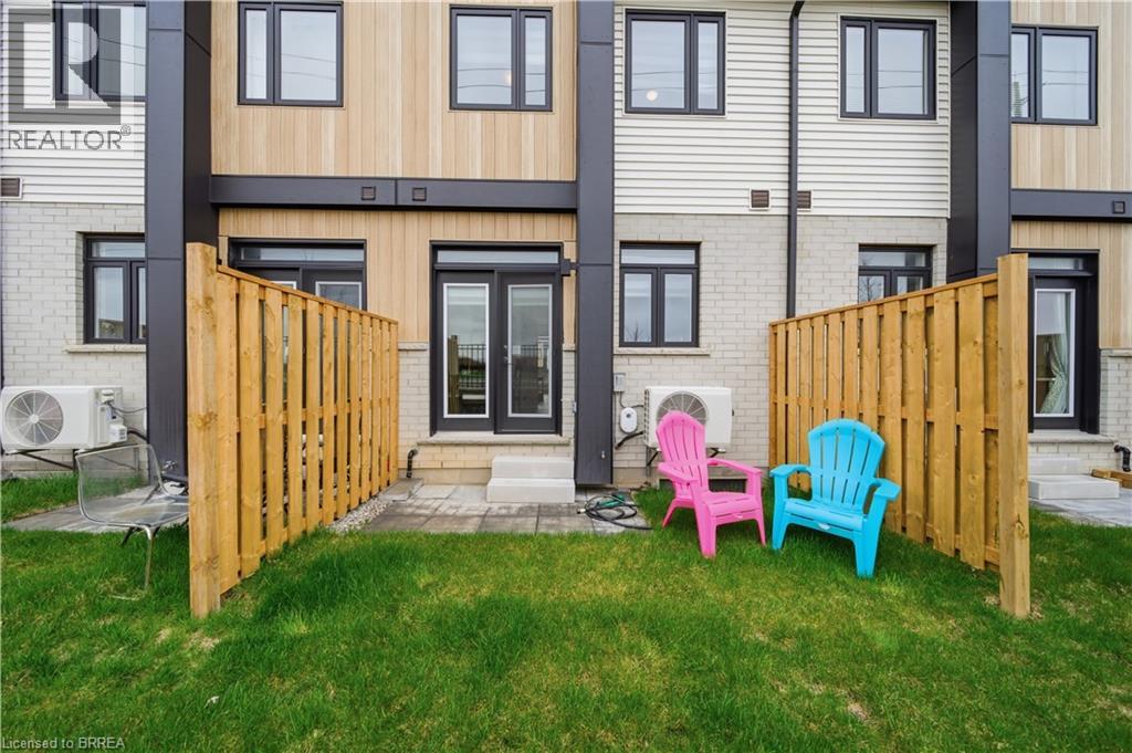 55 TOM BROWN Drive Unit# 14, Paris, Ontario, N3L0N5 — Photo 19