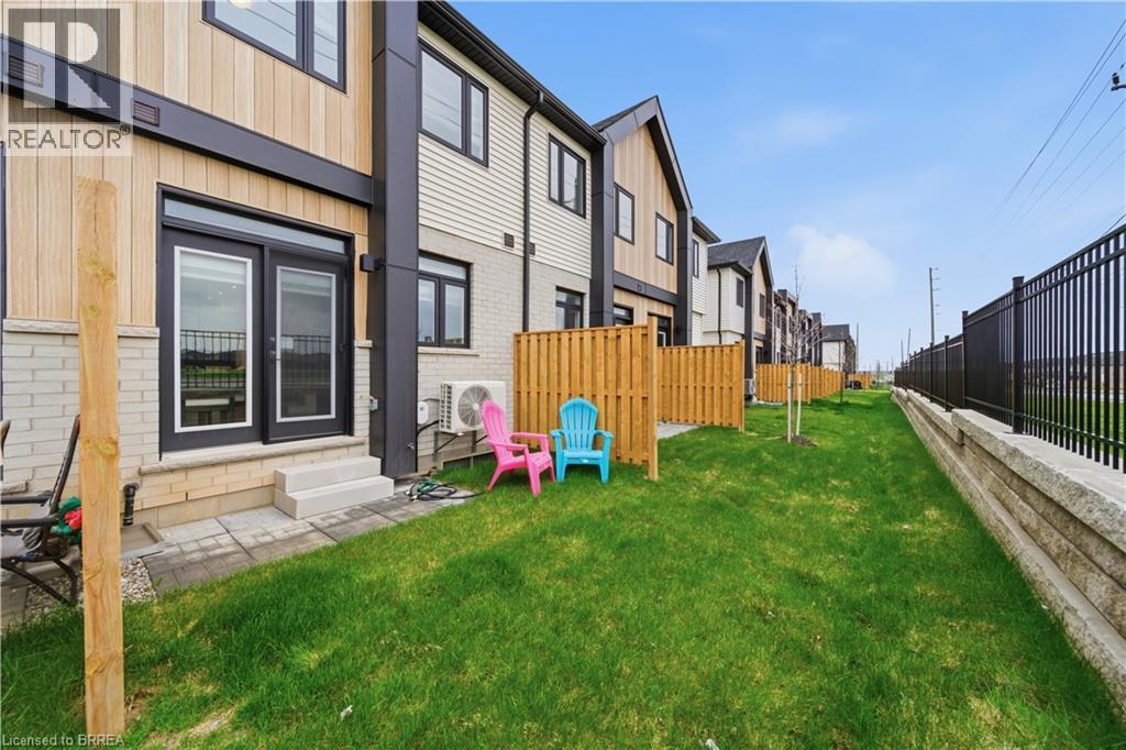 55 TOM BROWN Drive Unit# 14, Paris, Ontario, N3L0N5 — Photo 20