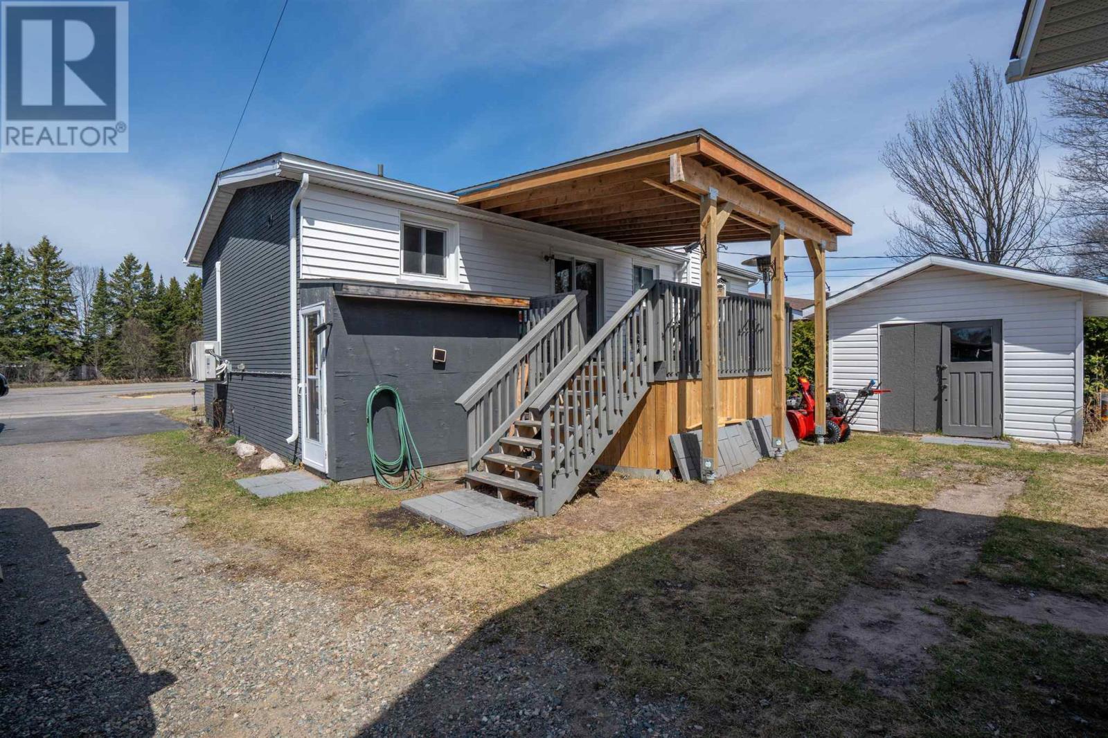 1 Chambers AVE, Sault Ste. Marie, Ontario, P6A4T9 — Photo 38