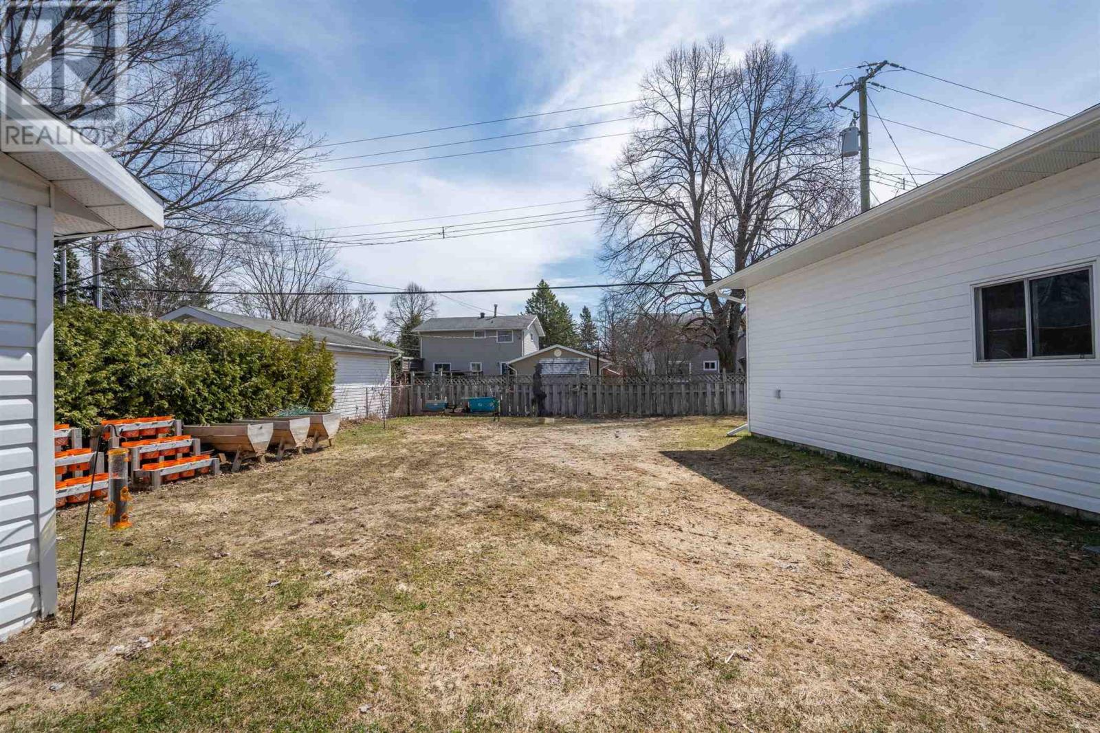 1 Chambers AVE, Sault Ste. Marie, Ontario, P6A4T9 — Photo 39