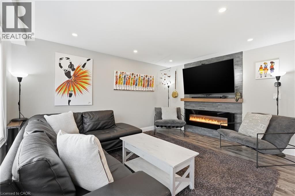 3 REMBE Avenue, Hamilton, Ontario, L8H7G5 — Photo 10