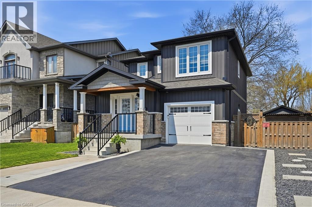 3 REMBE Avenue, Hamilton, Ontario, L8H7G5 — Photo 2