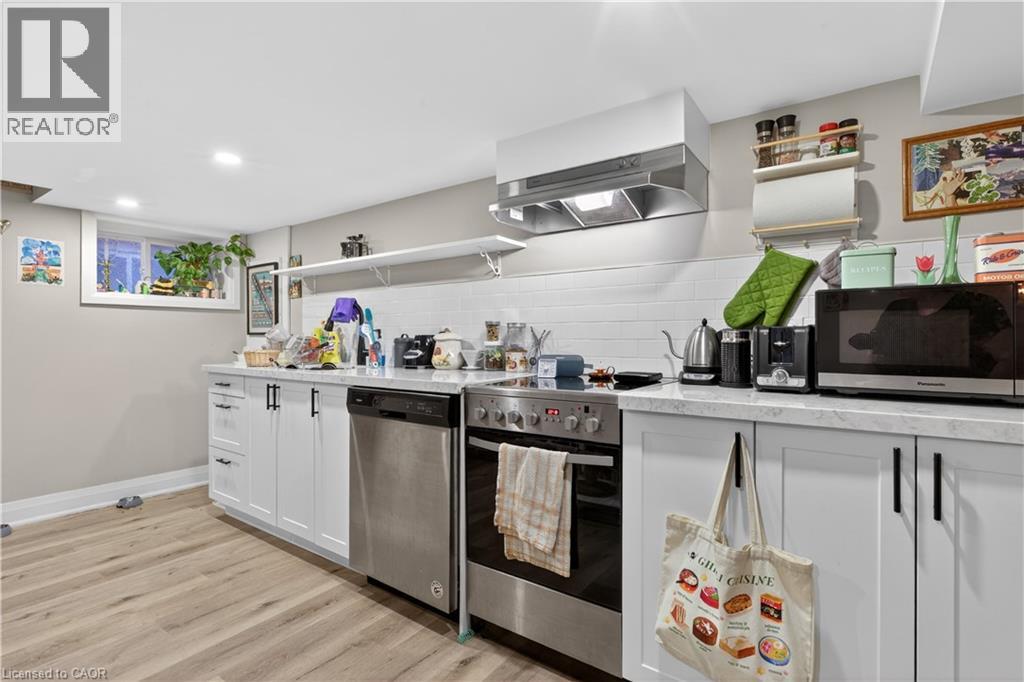 11 BARNESDALE Avenue N, Hamilton, Ontario, L8L6R4 — Photo 42